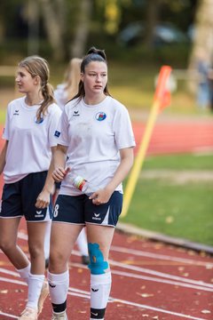 Bild 291 - wBJ VfL Pinneberg - Rissen : Ergebnis: 8:0